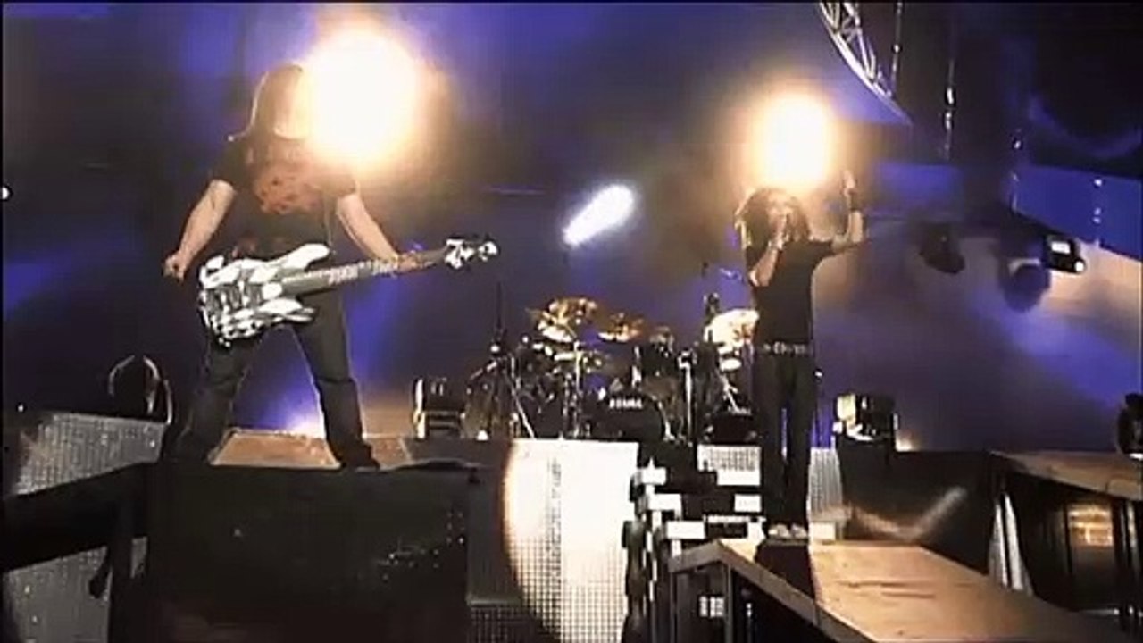 Tokio Hotel: Zimmer 483-Live in Europe – Schrei (Live)