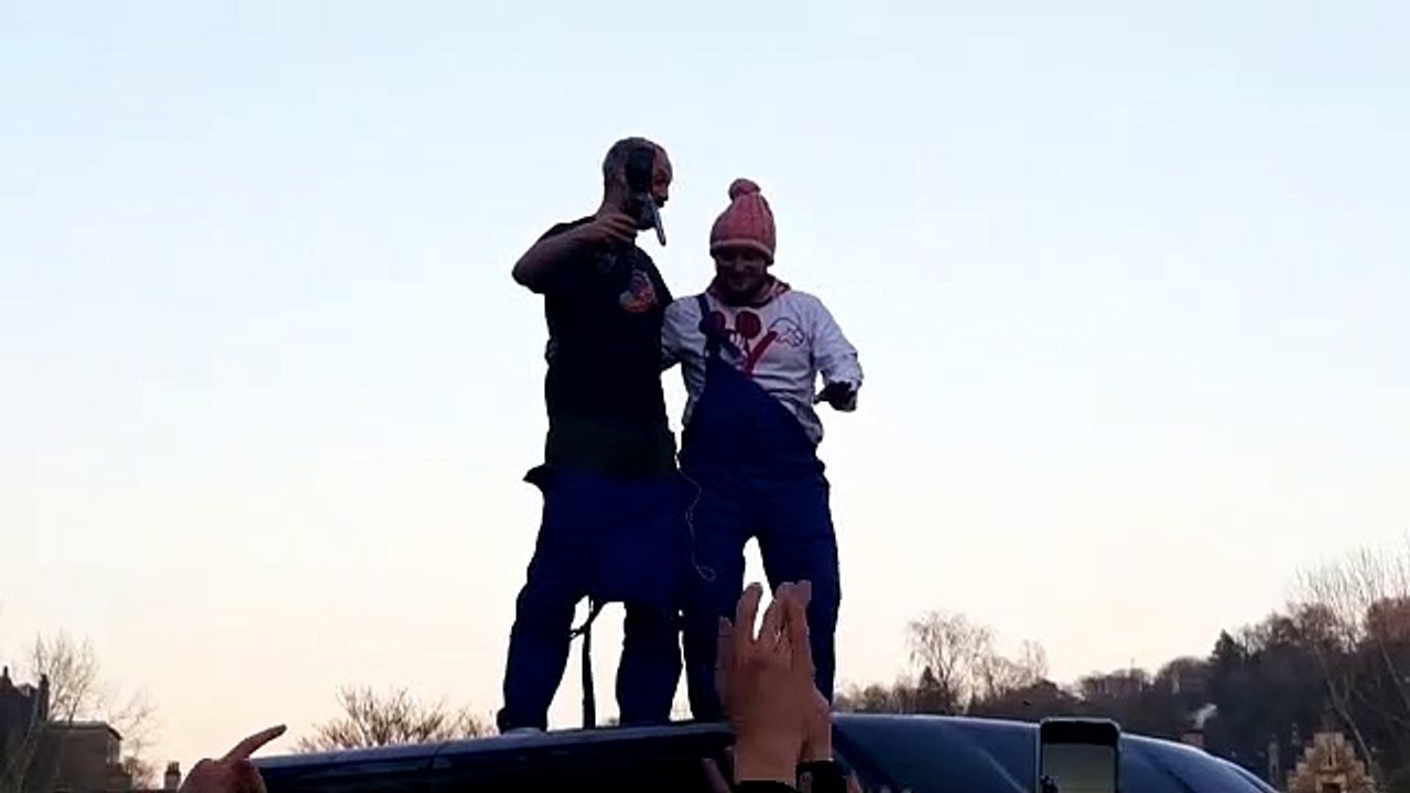 Des centaines de jeunes au Champ-de-Mars pour Mcfly et Carlito à Épinal