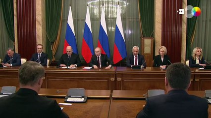 Putin revoluciona gobierno ruso, pero la vieja guardia conserva el poder