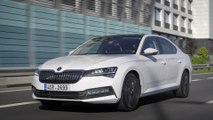 The new Skoda SUPERB Driving Video