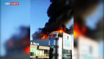 Antalya'da iş merkezinde yangın