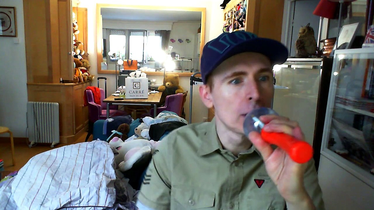 Wiwi égratigne "validé" de DJ Kayz Ridsa & Axel Tony