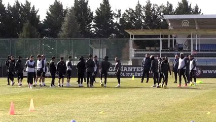 Gaziantep FK'li futbolcu Olkowski: "Umarım Gençlerbirliği maçından galibiyet alırız"