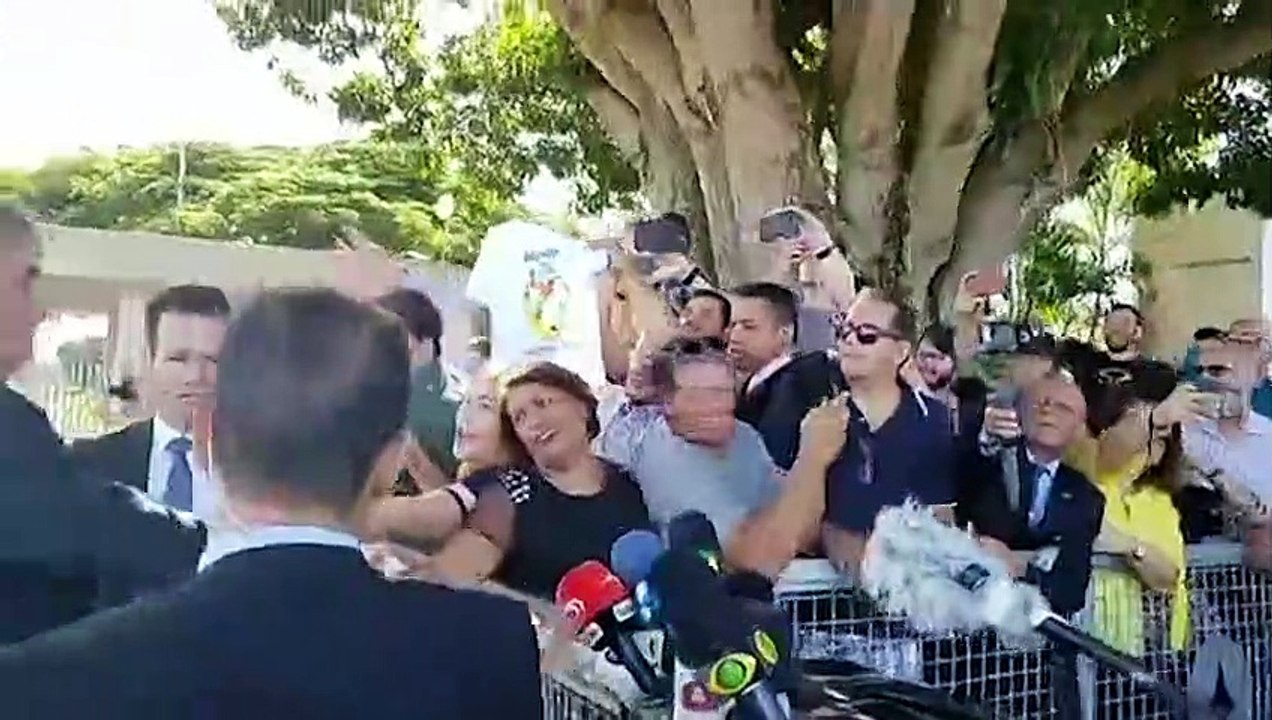 Bolsonaro si scopre ecologista