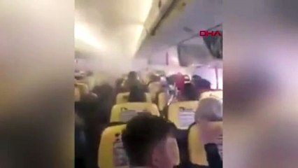 Havada kabus ! Uçağın için dumanla doldu