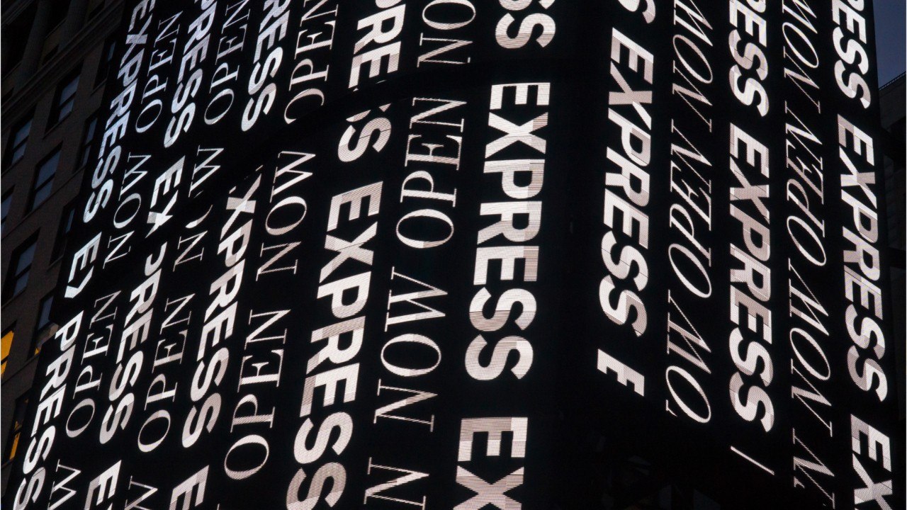Express To Close 100 Stores By 2022