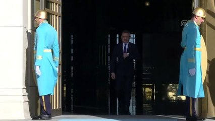 Fuat Oktay, Venezuela Devlet Başkan Yardımcısı Rodriguez ile görüştü