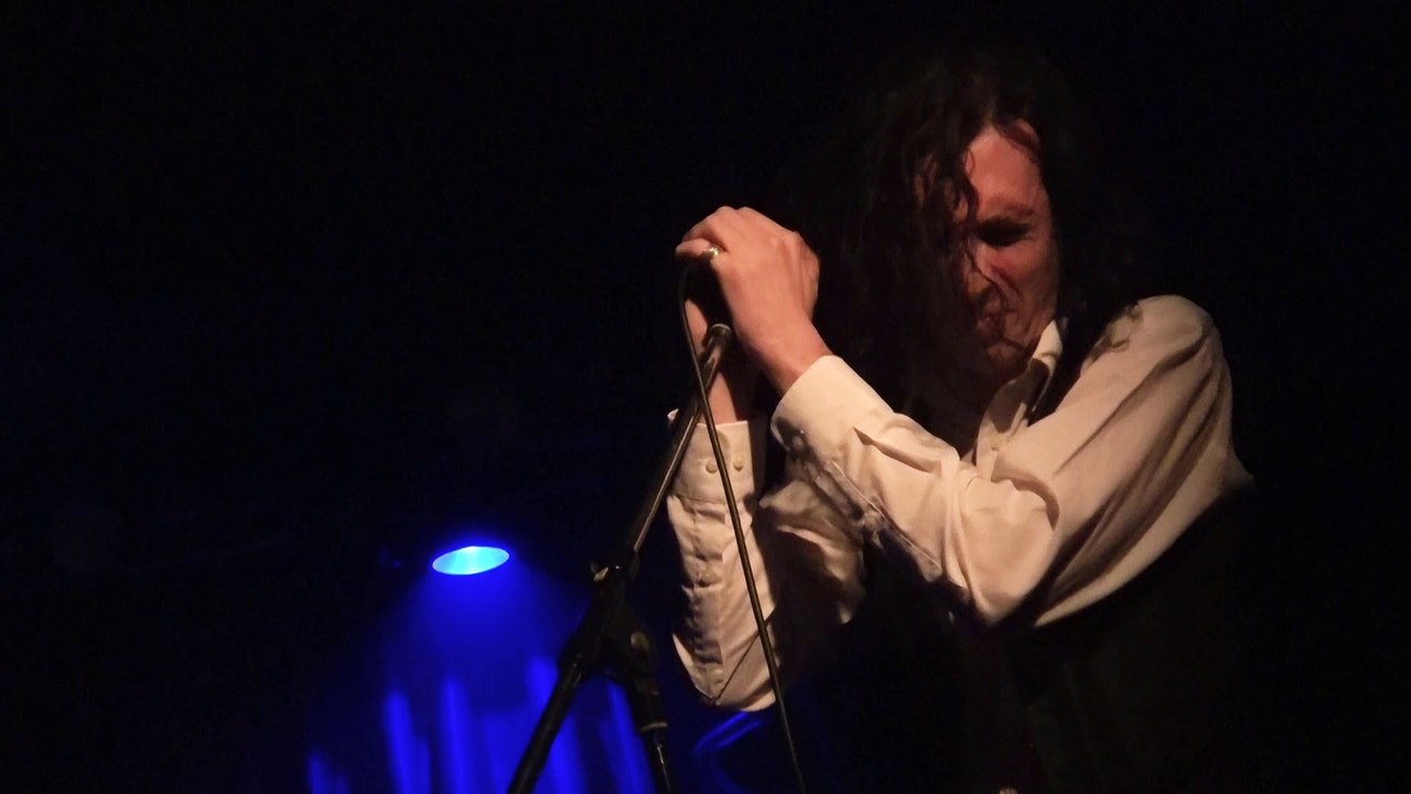Marc Lowe - "I Can't Give Everything Away" (David Bowie cover)