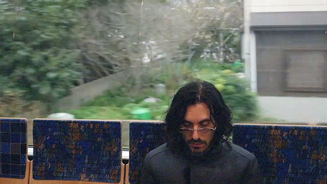 Marc Lowe - "Broken Glass" (music video)