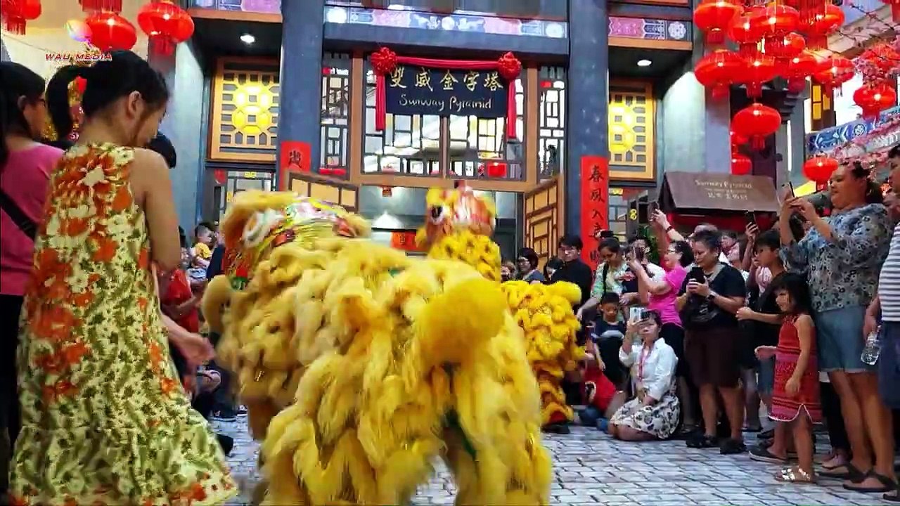 Khuan Loke Chinese New Year 2020 traditional lion dance at Sunway Pyramid