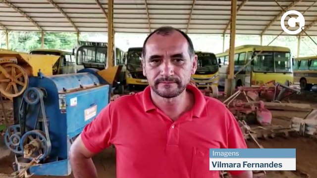Veículos da prefeitura de Vargem Alta ficam alagados durante enchente