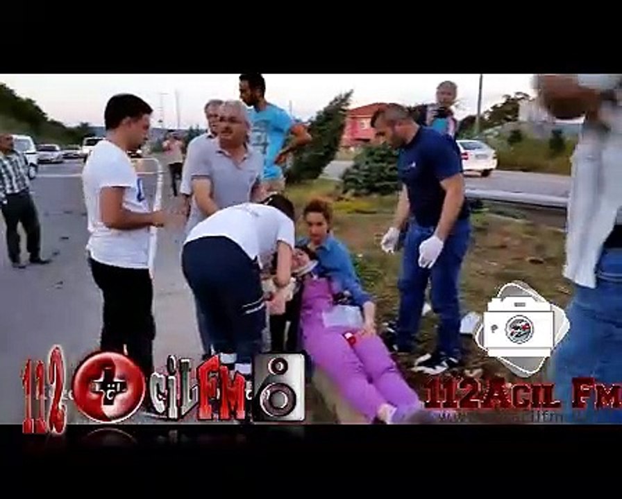 Ambulans kaza yaptı 1 ölü 3 yaralı Ferizli  Sakarya Karasu Yolu