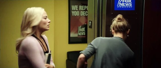 Extrait du film Scandale - Effrayer, titiller...