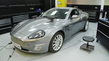 Aston Martin Goldfinger DB5 continuation gadget update