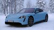 Porsche Taycan 4S Design in Frozen Blue