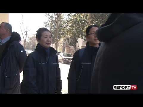 Kinezë dhe japonezë, aktivistët aziatikë ndihmojnë të prekurit nga tërmeti në Shijak dhe Bubq