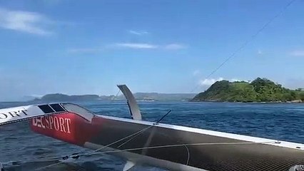 IDEC SPORT 2020 :  Sortie de la mer de Java...