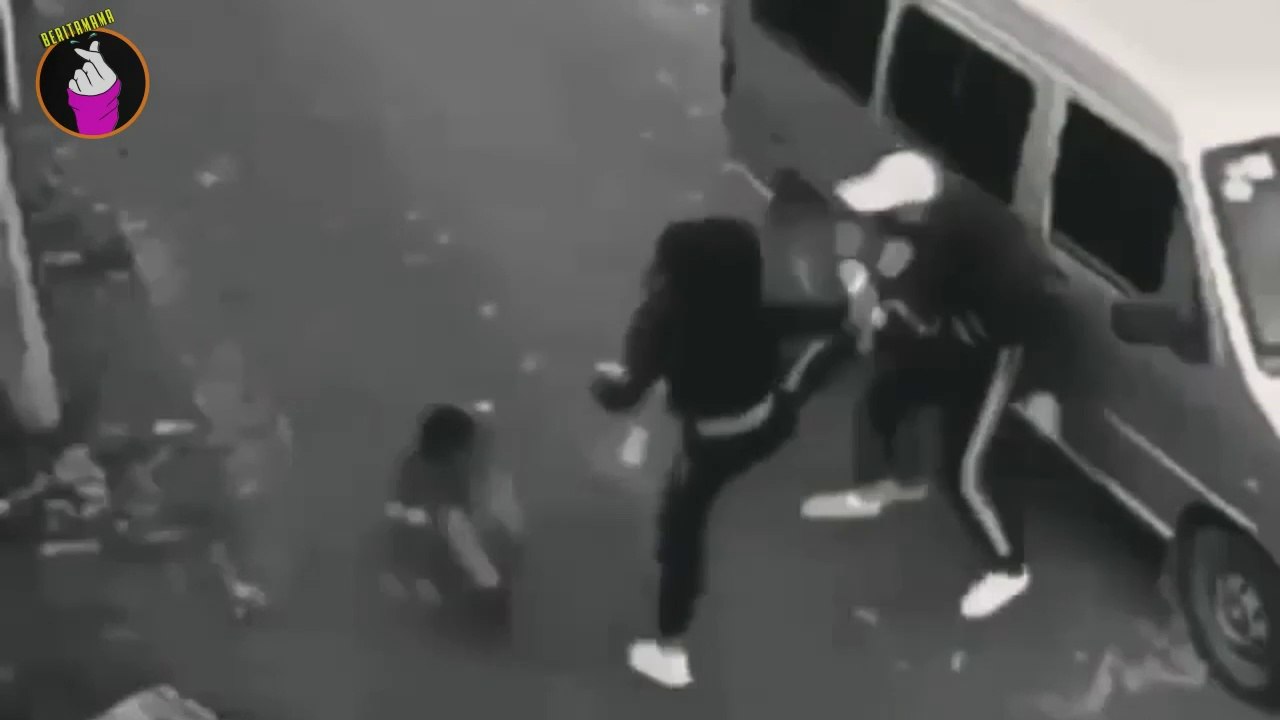Ini Baru Super Hero Asli! Melihat Anak Kecil Mau Diculik, Lihat Yang Dilakukan Wanita Ini Kepada Penjahat Tersebut!