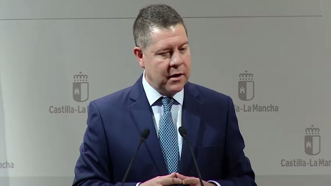 Page: "Además de códigos penales existen códigos éticos"