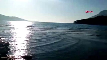 Muğla akyaka'da deniz yine çekildi