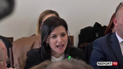 'Media' rrëzon dekretin e Metës për paketën 'Anti-shpifje'! Gjonaj debate me Fatjona Dhimitrin