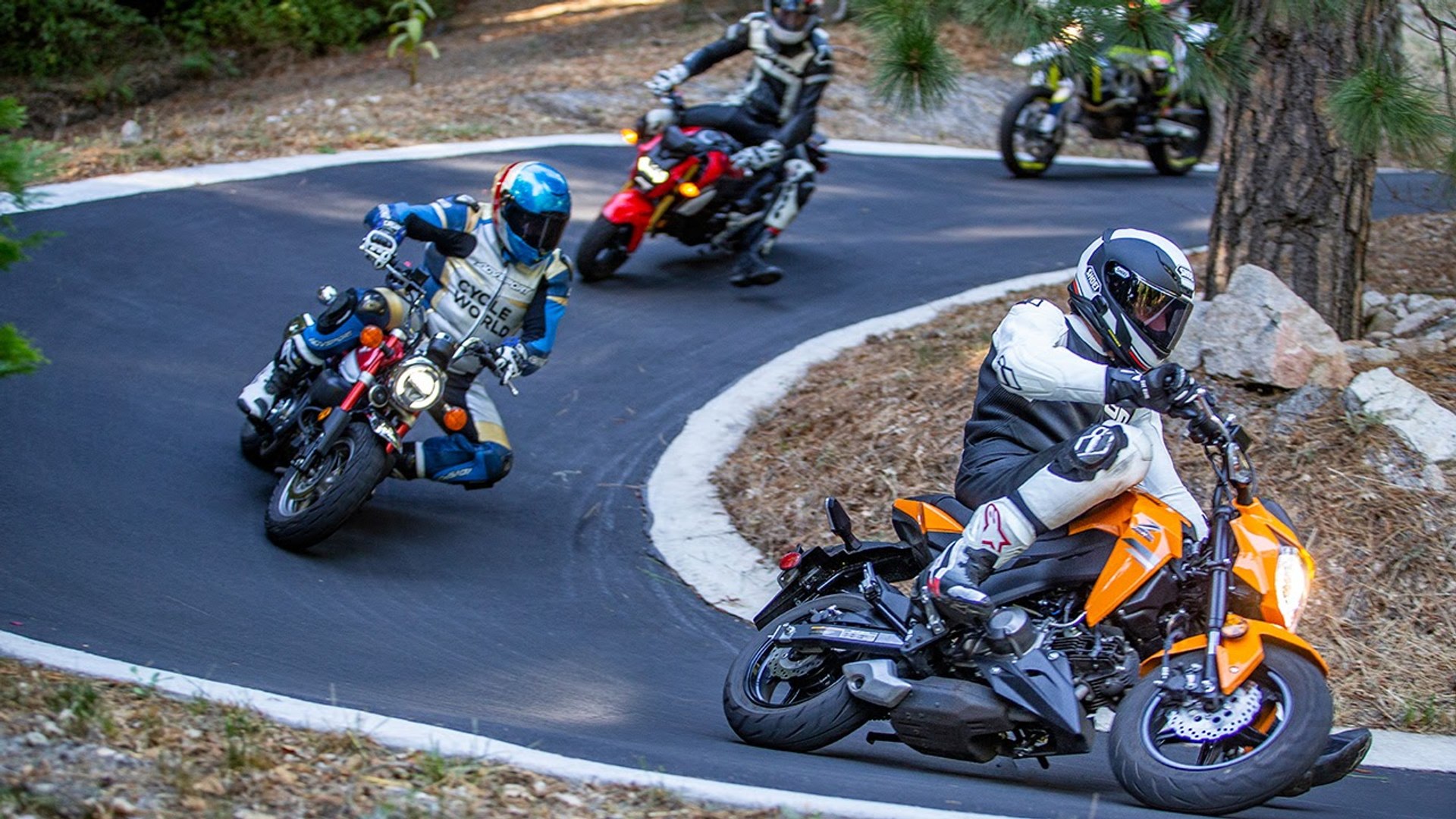 Mini Moto Madness: Honda Grom vs Kawasaki Z125 Pro vs Honda Monkey