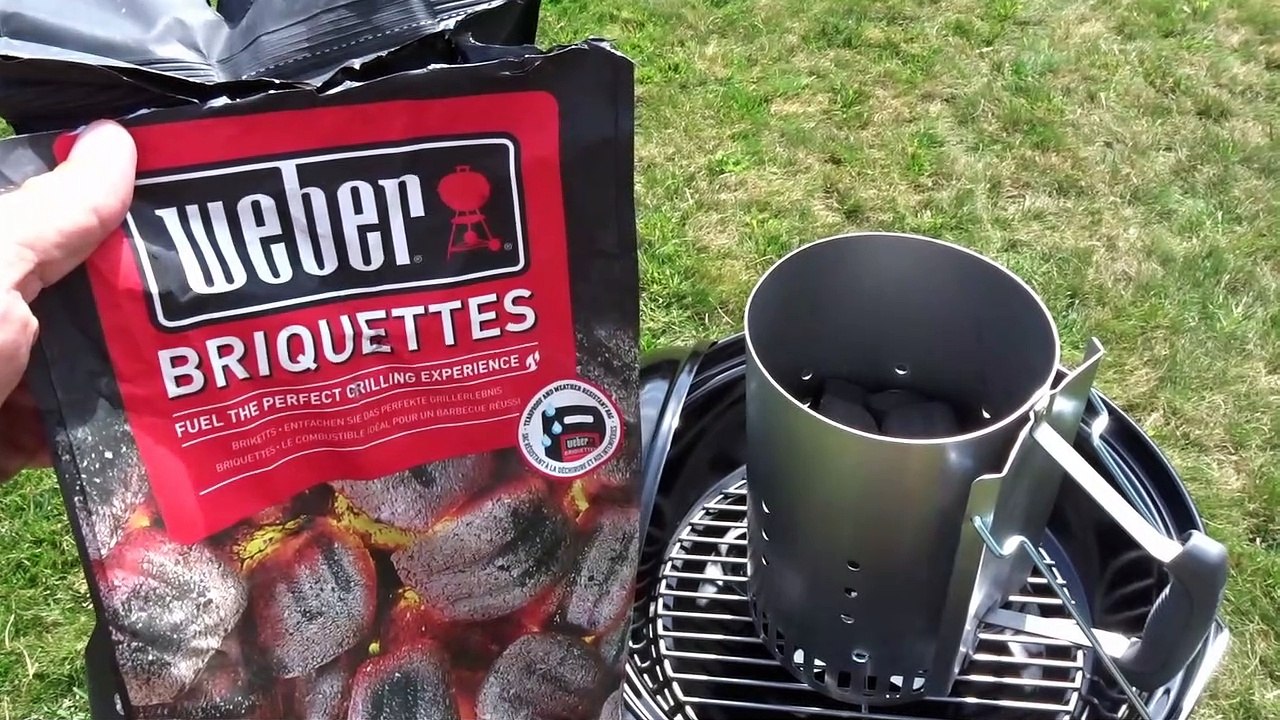 Weber Compact Kettle 47 + cheminée d'allumage et Briquettes. 1ère utilisation