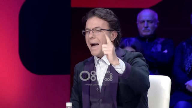 Vasili: Pasurimin e lehtë shqiptarët e quajnë virtyt. Në kafe dëgjohet, a ke bo naj lek lale ?