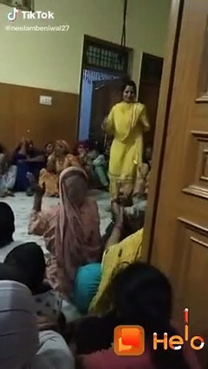 Bhabhi Ka mast dance videos latest 2020