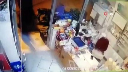 Deprem kendini yine hatırlattı