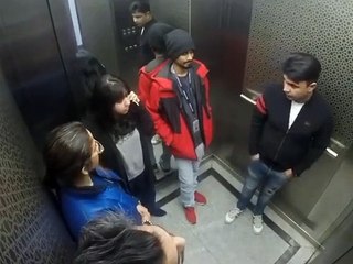 RJ Naved hilarious prank in the lift
