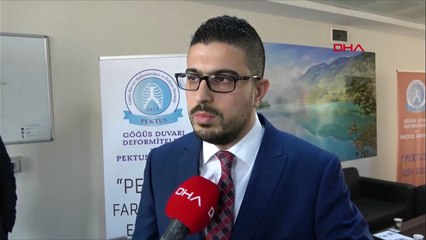 Bilimsel toplantıda canlı ‘çökük göğüs’ ameliyatı yapıldı