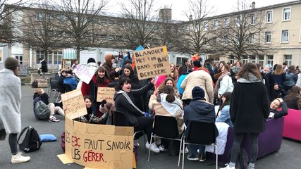 Action des lycéens contre la réforme du bac
