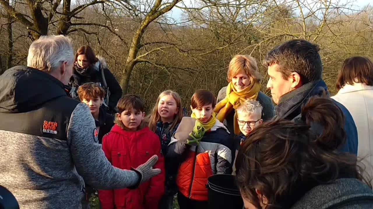 La ministre Céline Tellier explique son plan haies
