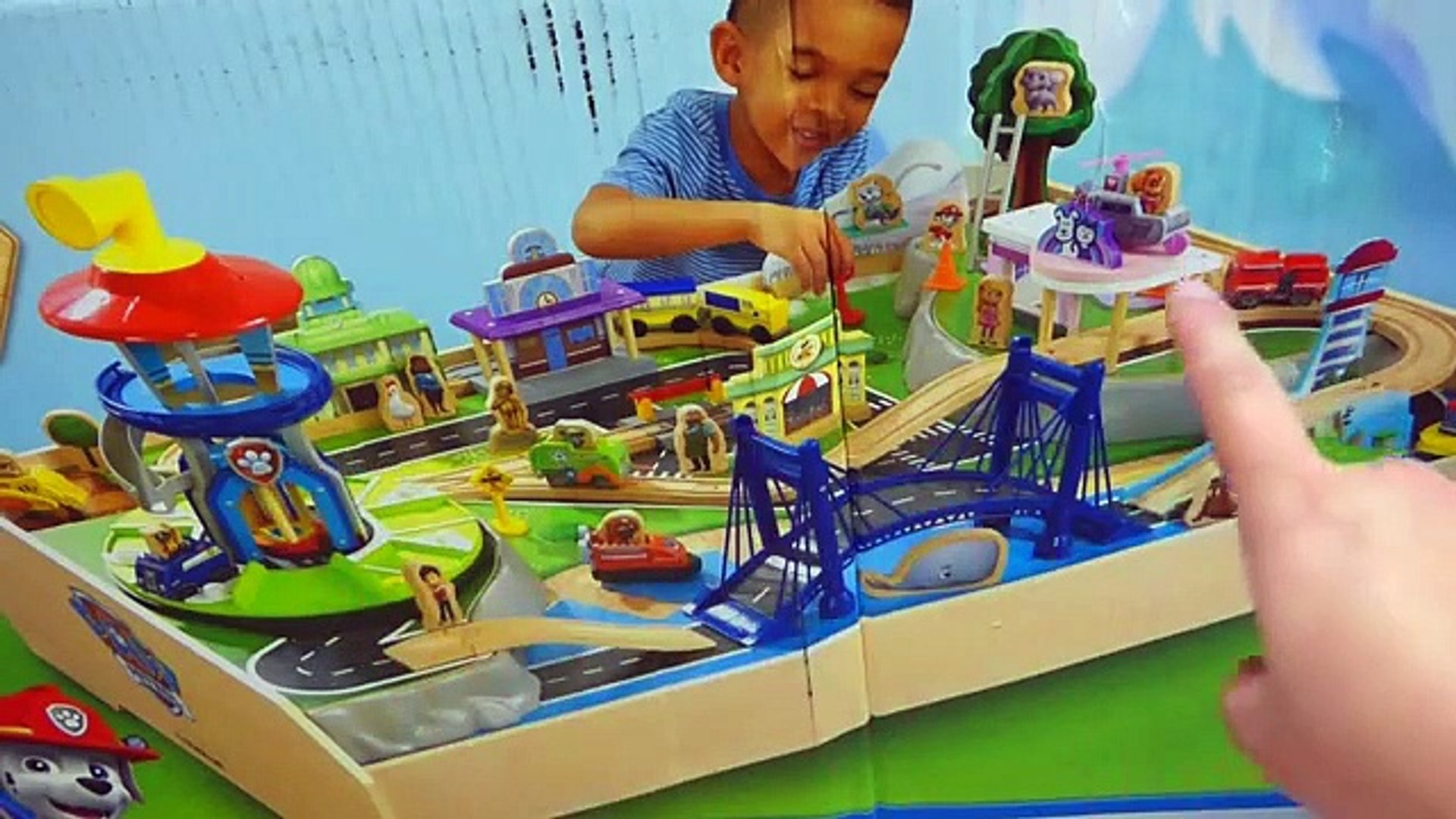 paw patrol adventure bay train table