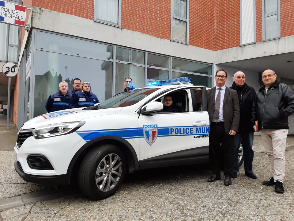 La police municipale de Louviers présente ses nouveaux équipements