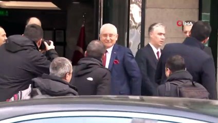 YSK Başkanı Sadi Güven Basın Mensuplarıyla Son Çayını İçti