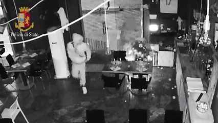La Spezia - Baby gang depredava locali notturni (24.01.20)
