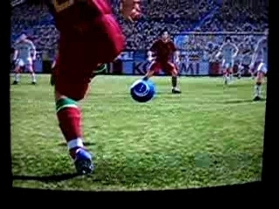 exterieur du pied quaresma PES 2008