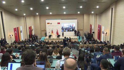 إردوغان يحذر من انتشار "الفوضى الليبية"