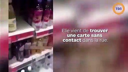 Une voleuse se filme en train d'utiliser très simplement une carte sans contact qu'elle a trouvée dans la rue