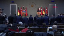 Erdoğan ile merkel ortak basın toplantısı