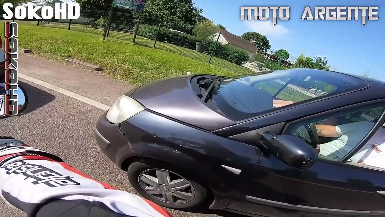 Best of motards énèrvé  Fails et controle de police