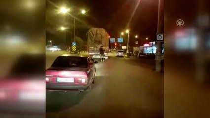 Patenci gencin tehlikeli yolculuğu cep telefonuyla görüntülendi