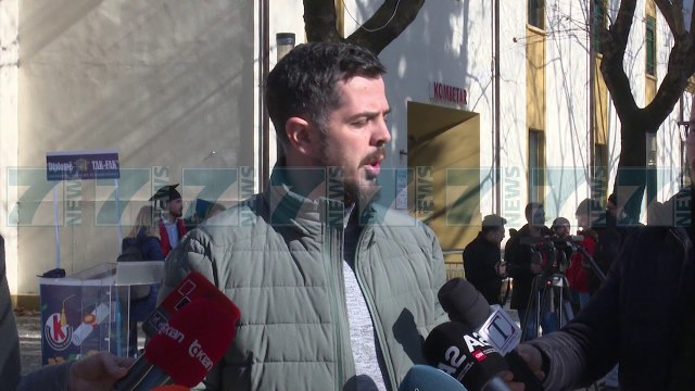 STUDENTET PROTESTE «SPAK TE HETOJE EDHE UNIVERSITETET» - News, Lajme - Kanali 7