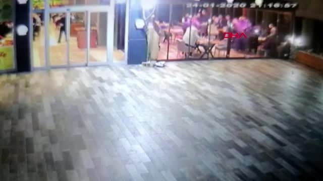 Malatya'da deprem anı böyle görüntülendi -3