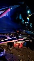 Elazığ'dan enkaz ve kurtarma görüntüleri gelmeye başladı