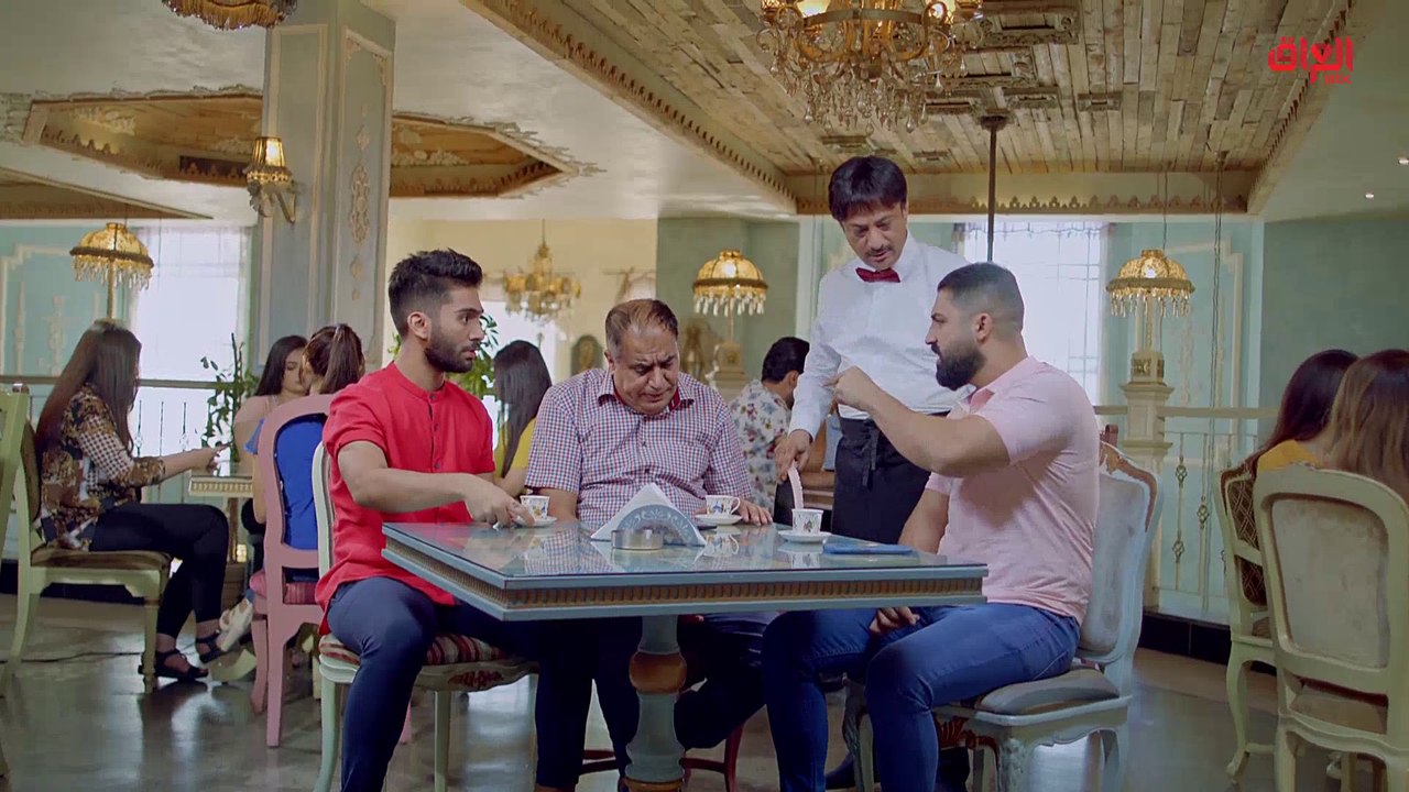 دروس قصيرة في المحافظة على هاتفكم من زوجاتكم.. تابعونا