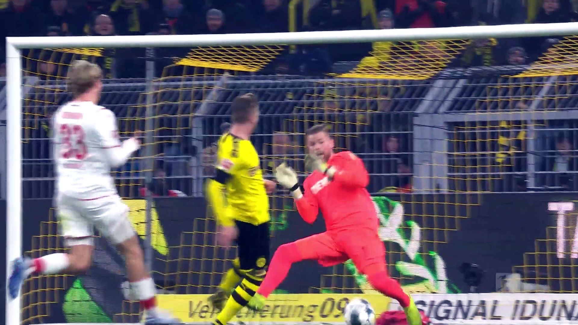 Dortmund v Koln