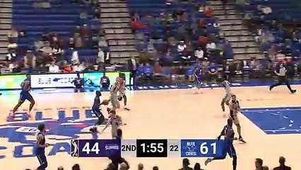 Marial Shayok slams home the alley-oop